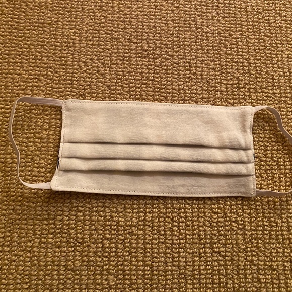 UK Wildcats Handmade 100% Cotton Face Mask - Picture 3 of 3